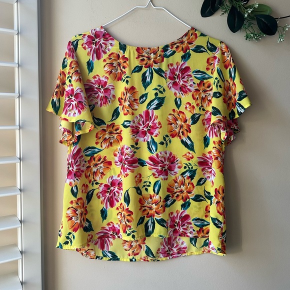 W5 Floral Yellow Top - Picture 1 of 7